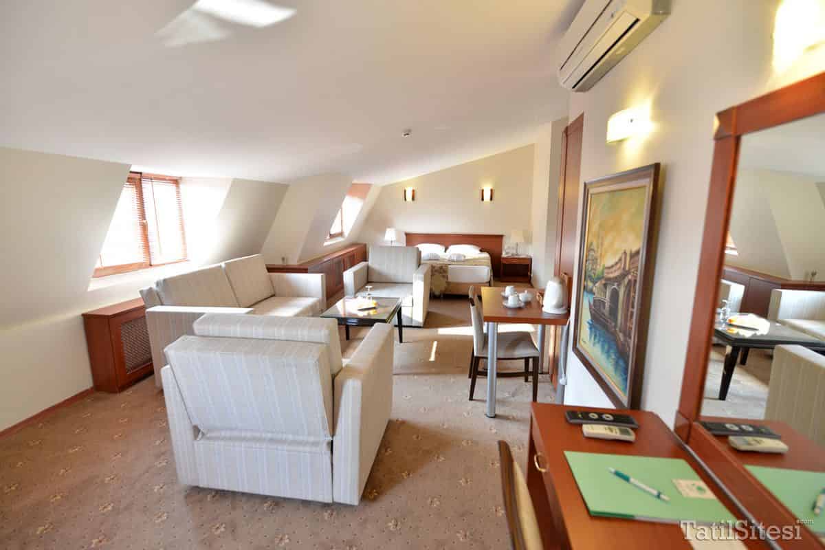 Golden Rest Hotel